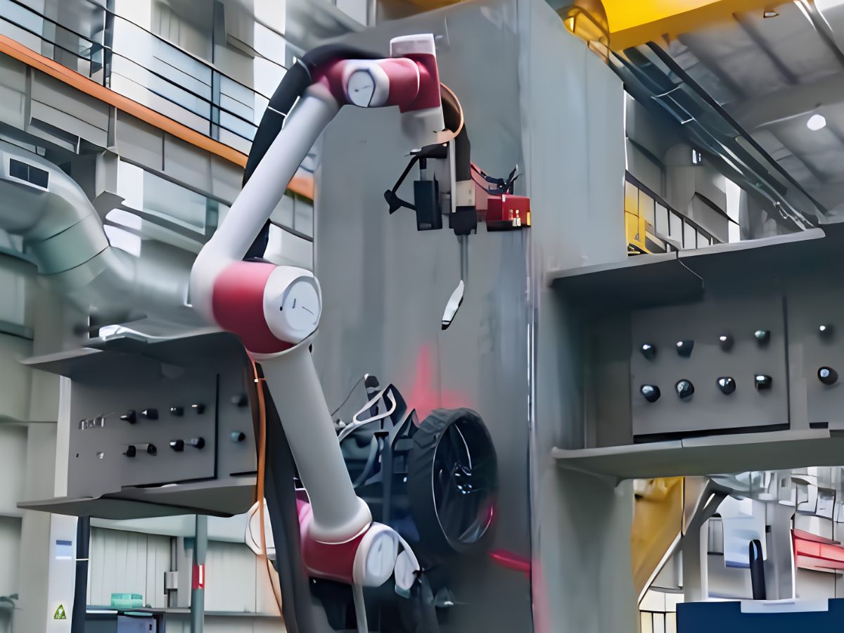Dış Mekân Robot Mafsal Çözümü: Dahili Tork Sensörlü Harmonik Mafsal Modülü