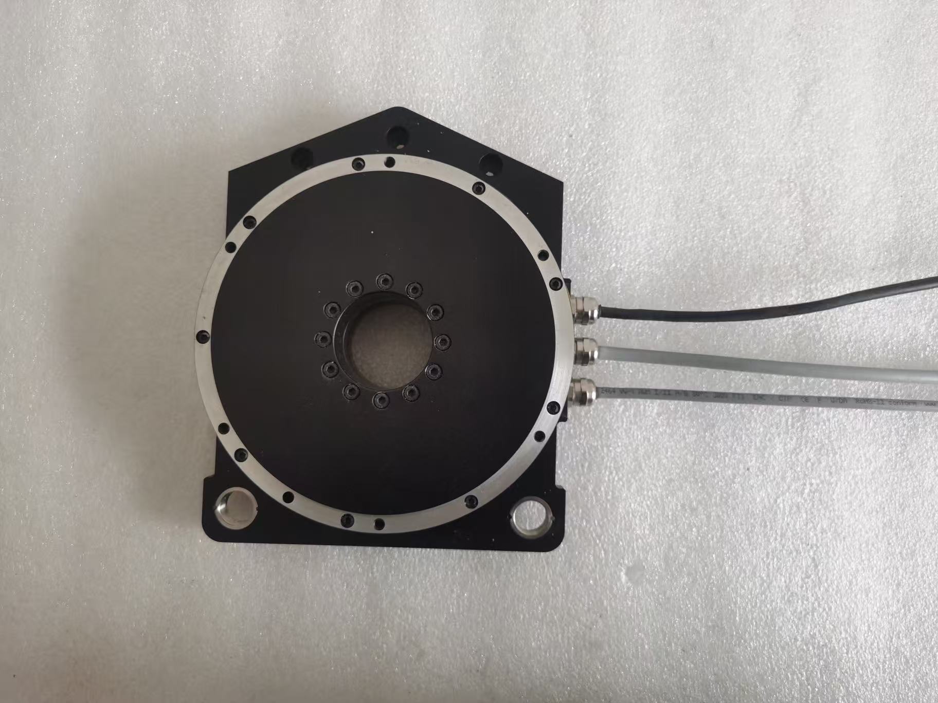 Hollow-Shaft Direct Drive Motor for Heavy-Duty Precision Positioning and Industrial Automation