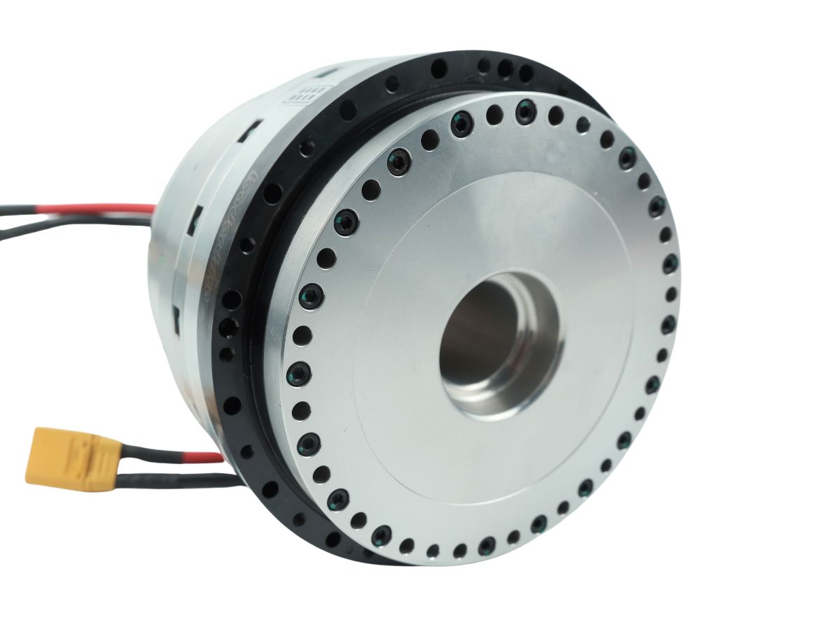 High Precision Robotic Harmonic Joint Actuator with High Positioning Accuracy