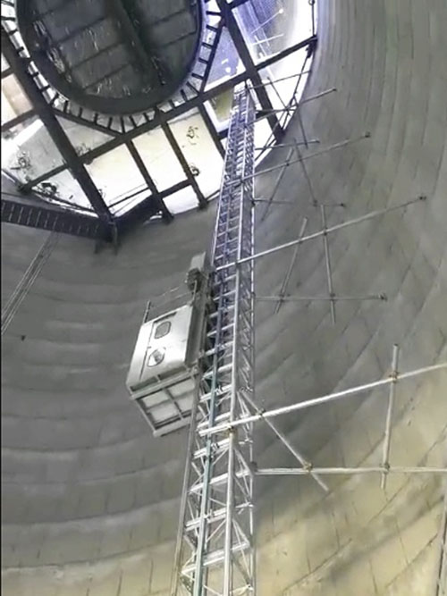 Elevador industrial para mantenimiento de chimeneas en Bangladesh