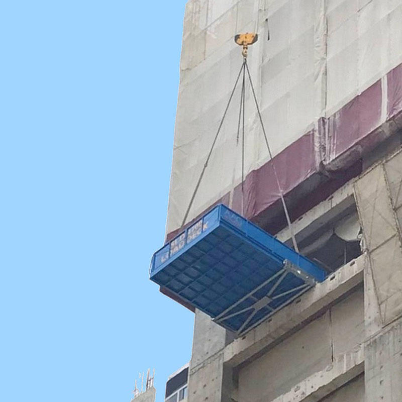 Plataformas Colgantes de Descarga: Cubos flexibles para transferencia aérea de materiales