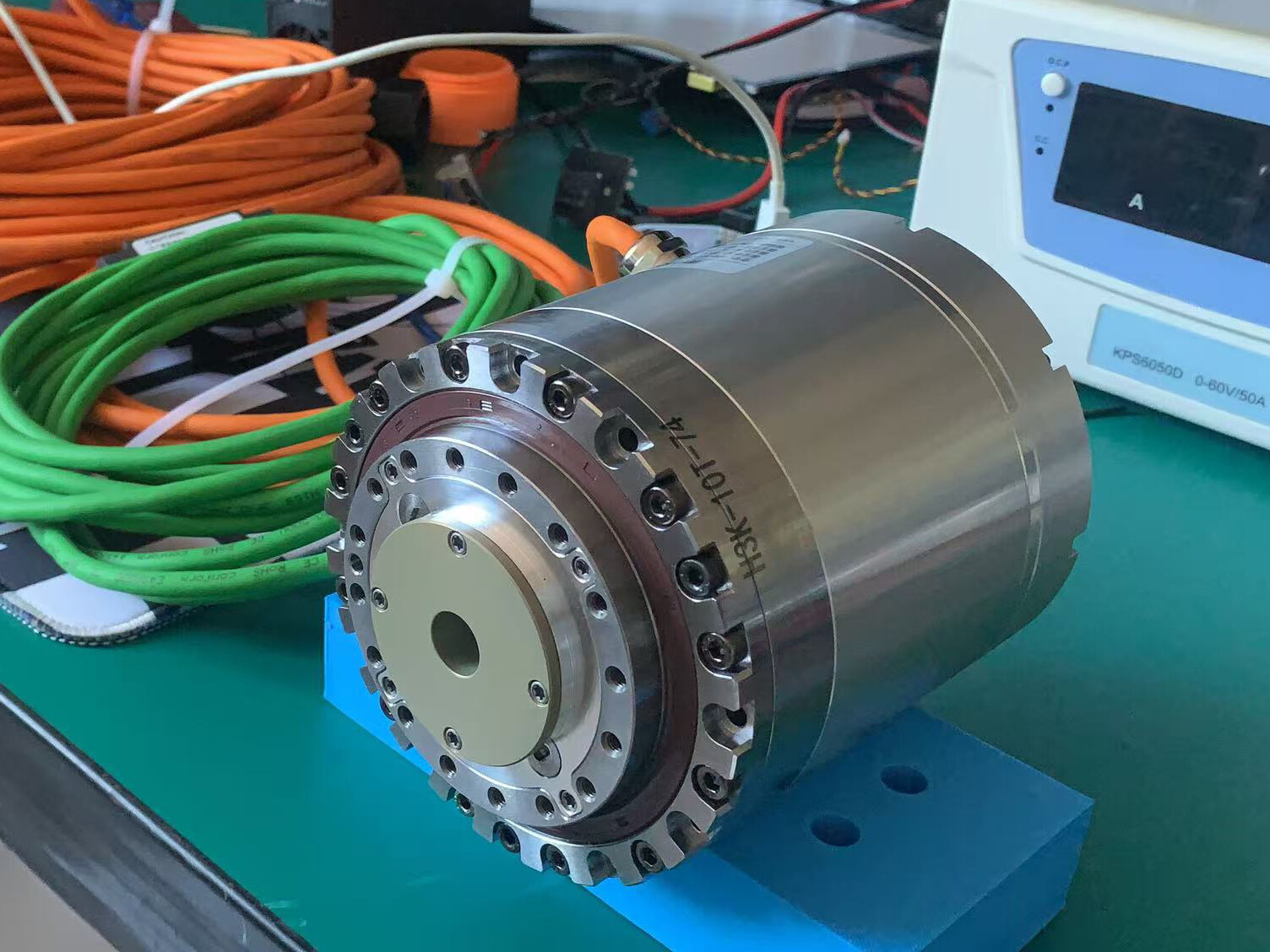 HONPINE Develops the World’s First HPG-10T-74-AG1-30-A-C-K11 Self Anti-Backlash High-Precision Planetary Rotary Actuator