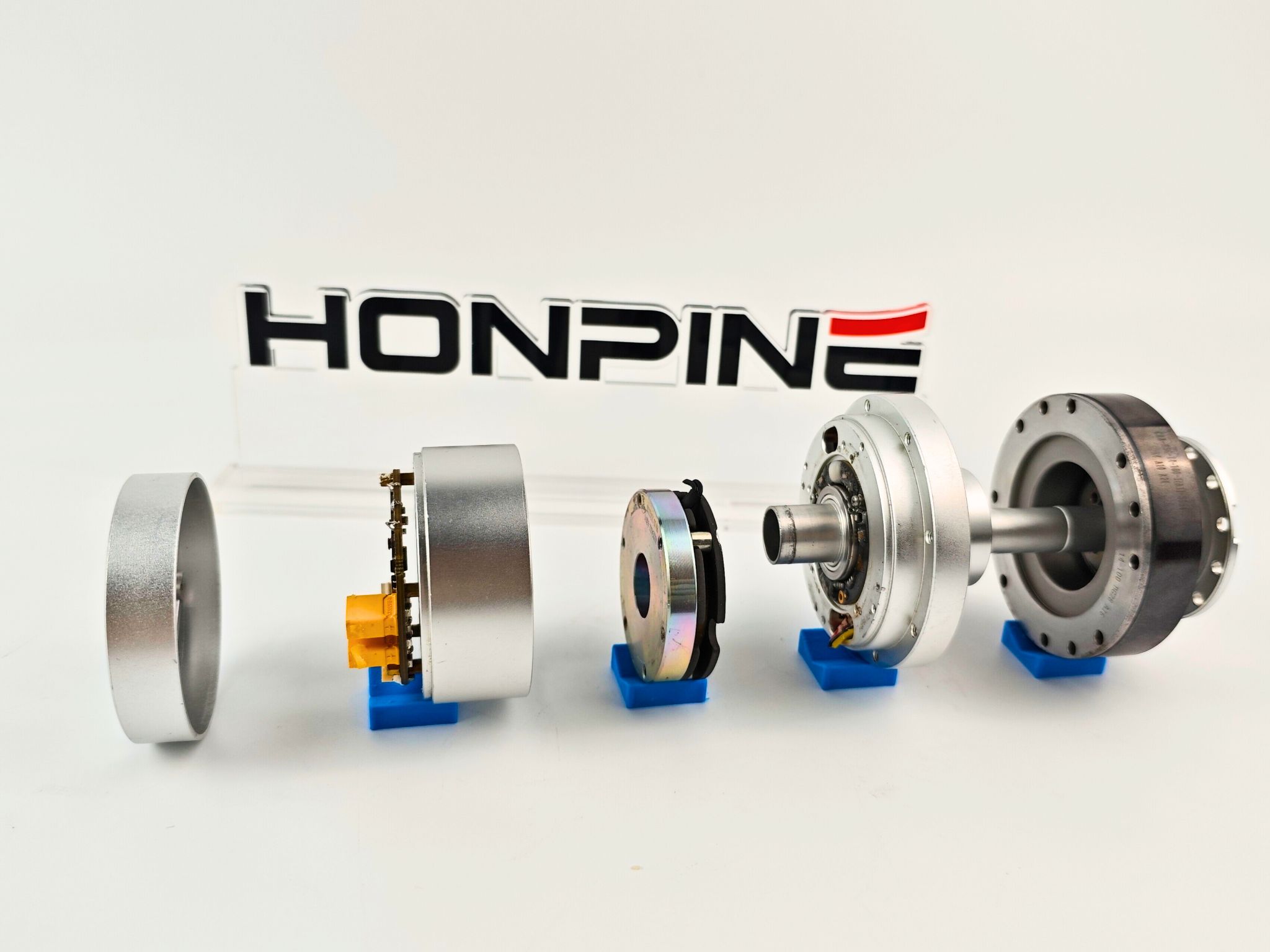 HONPINE single- and dual-encoder robot joint modules are compatible with communication protocols such as CAN, CANopen, and EtherCAT