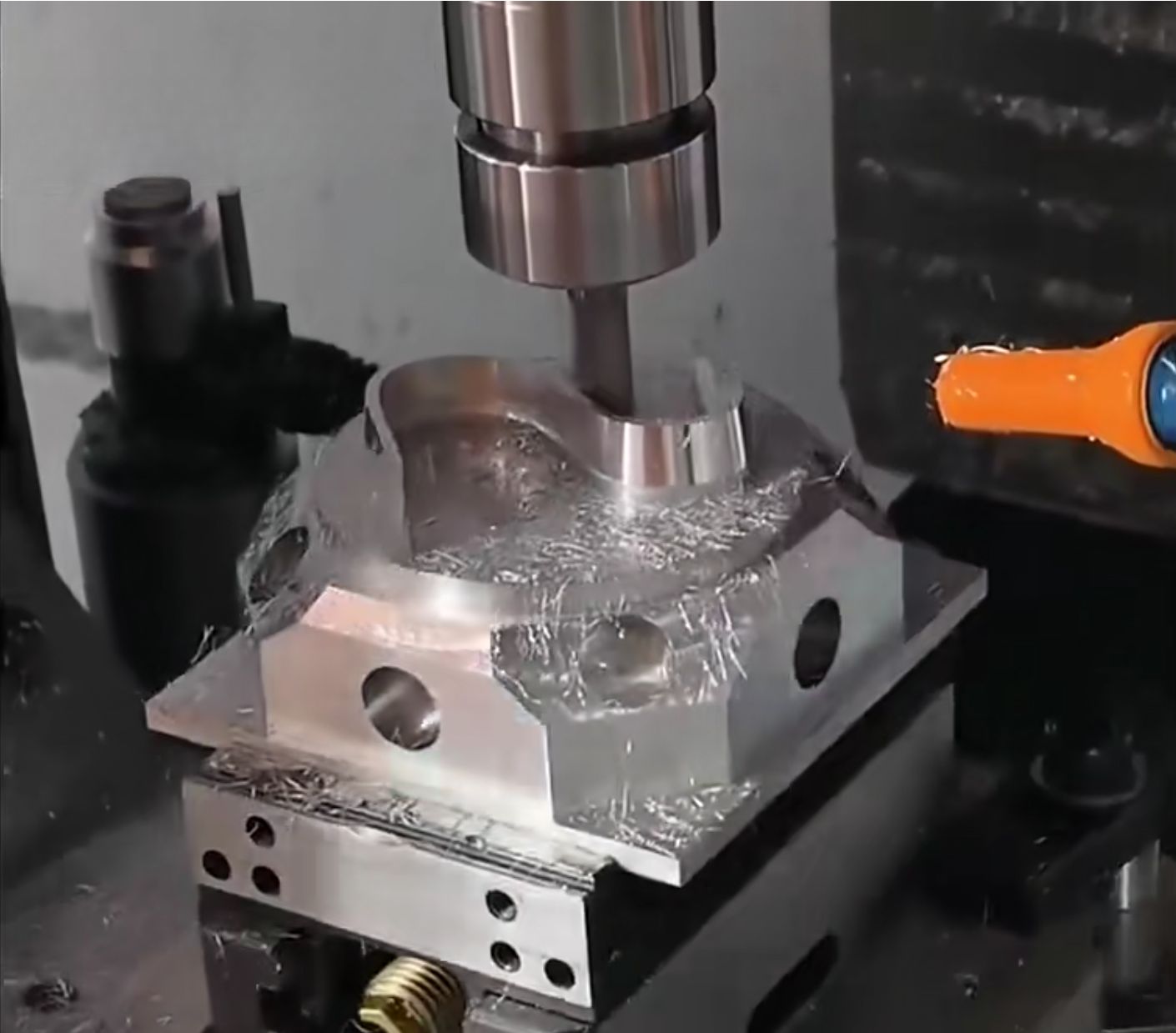 axis rotary actuator