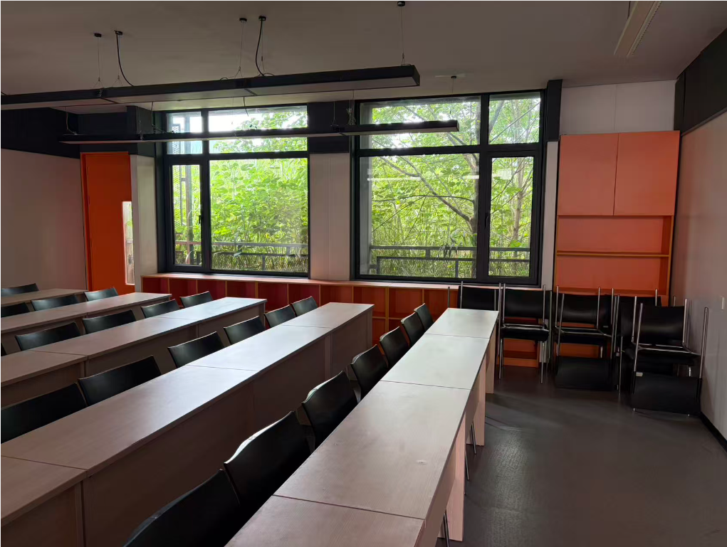 Sala de reuniones offshore personalizada Winner Offshore DNV 2.7-1: Un espacio de toma de decisiones para una colaboración eficiente