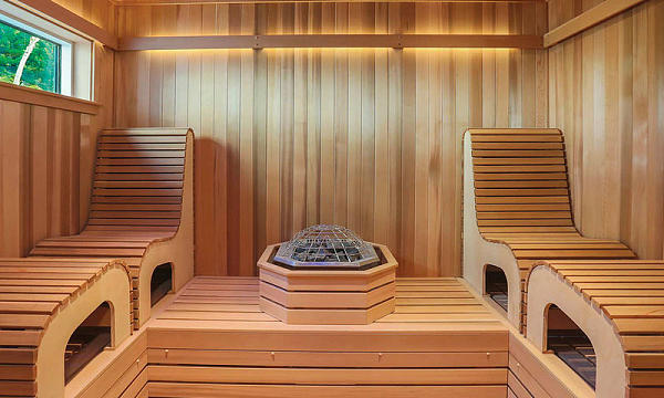 Available in varied colors, pleasant aroma, and durability in moisture and heat.