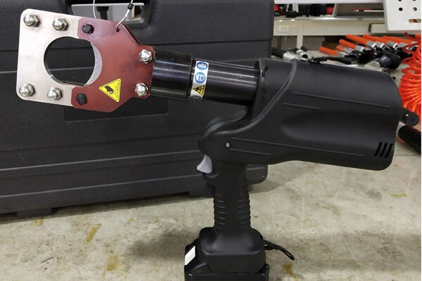 ESG-55 Coupe-câble à batterie pour câble armé ACSR Guy en acier