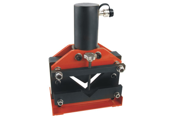 Coupe hydraulique d'angle pour barres omnibus d'épaisseur 10mm CAC-100