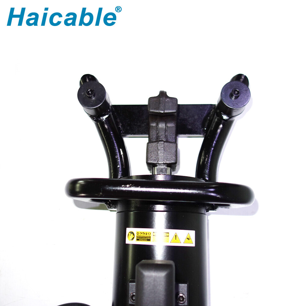 Cintreuse électrique pour barres d'armature Max Ø32mm NRB-32