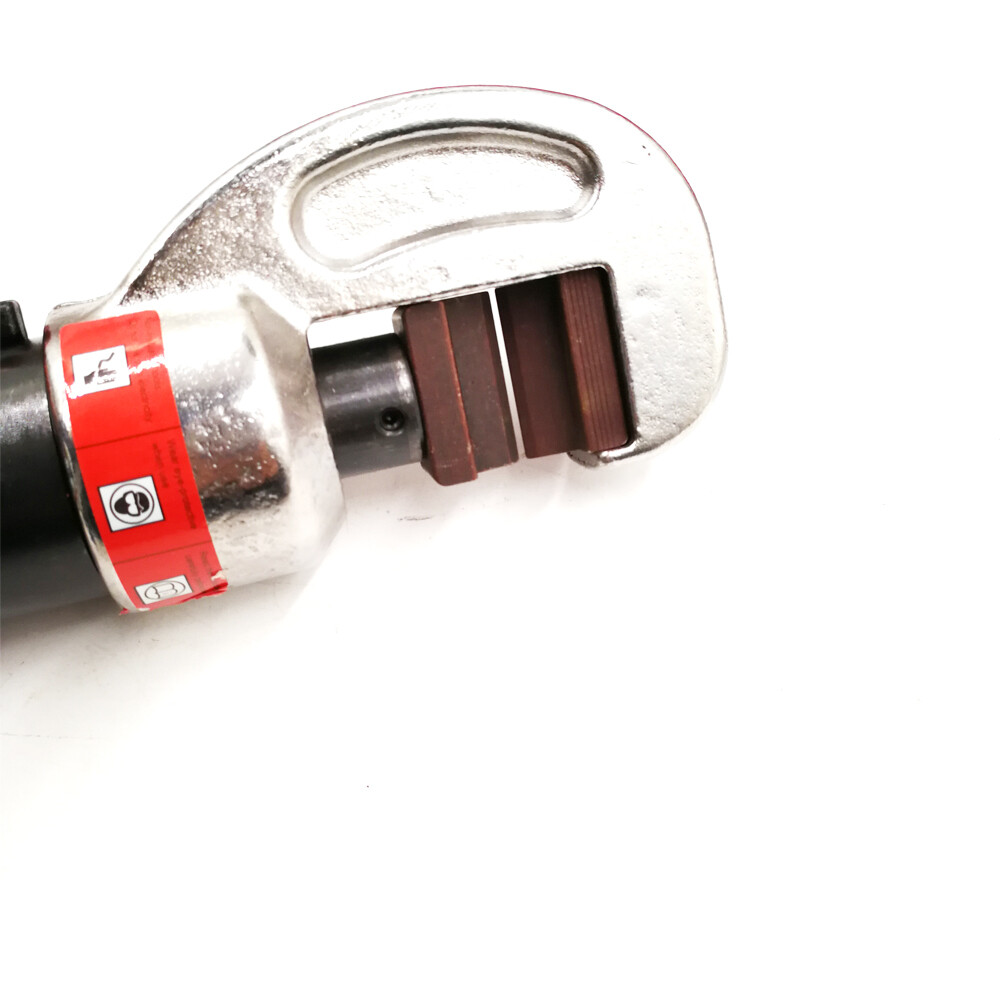 Coupe-béton hydraulique SC-16