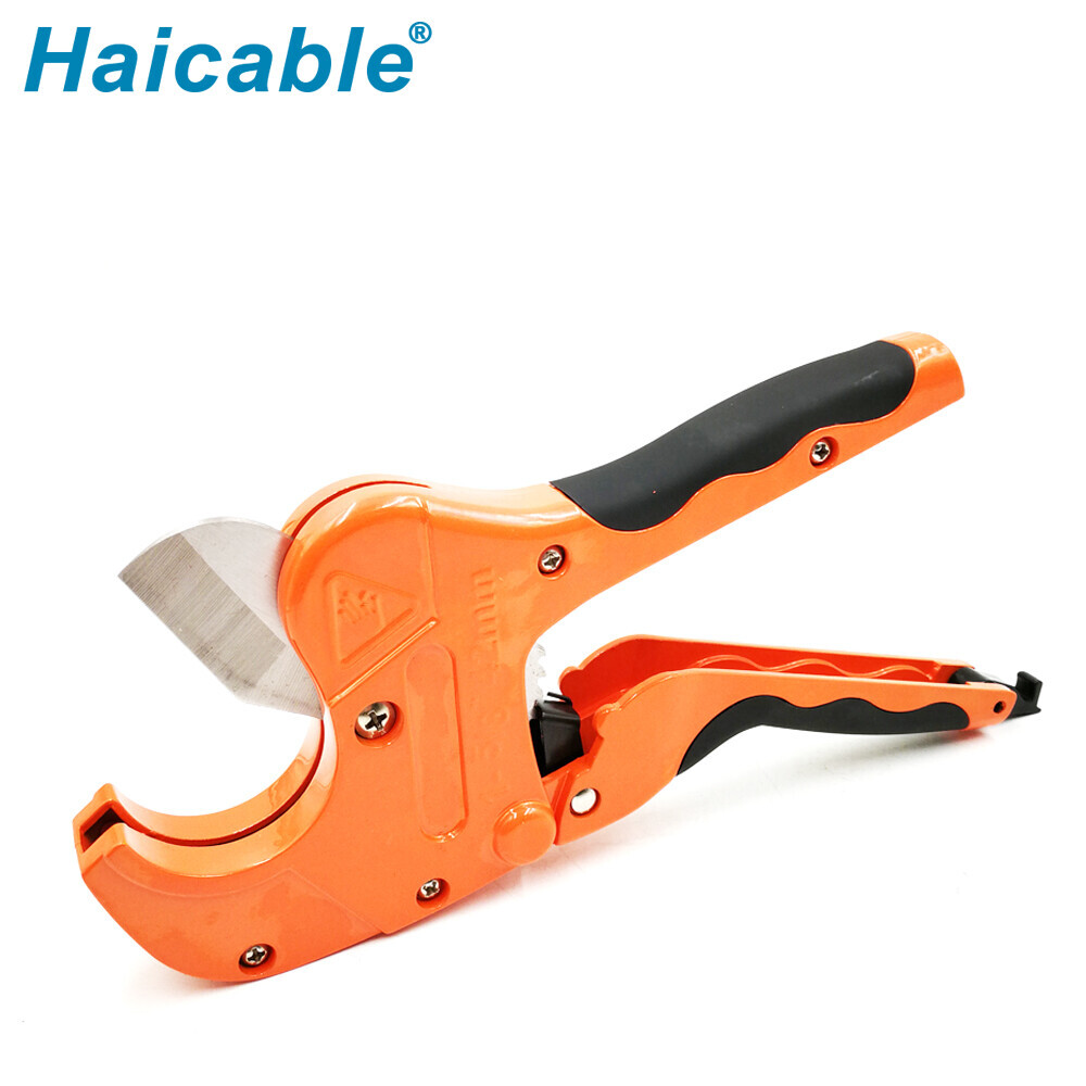 Coupe-tube PVC max. Ø42 mm PC-317-42 Coupe-tube PVC max. Ø42 mm PC-317-42