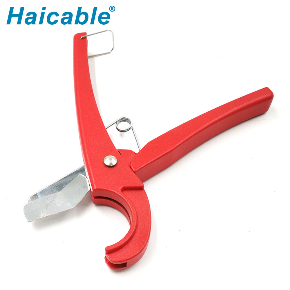 Coupe-tube PVC max. Ø33mm PC-0815 Coupe-tube PVC max. Ø33mm PC-0815