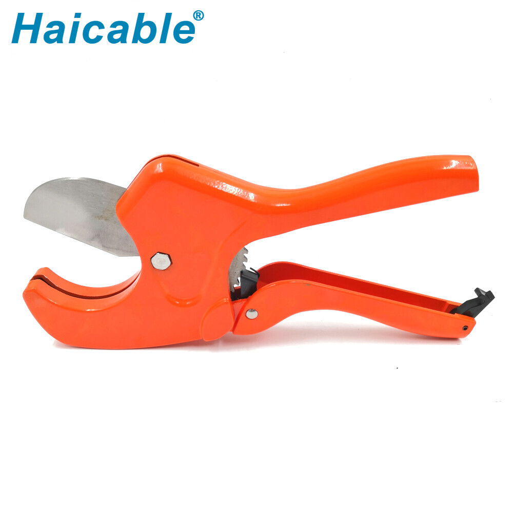 Coupe-tube PVC Max Ø63mm PC-0806B Coupe-tube PVC Max Ø63mm PC-0806B