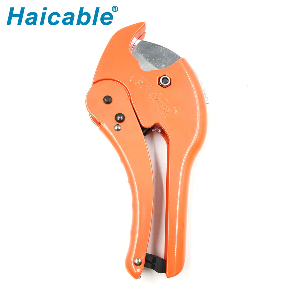 Coupe-tube PVC Max Ø42mm PC-0804B