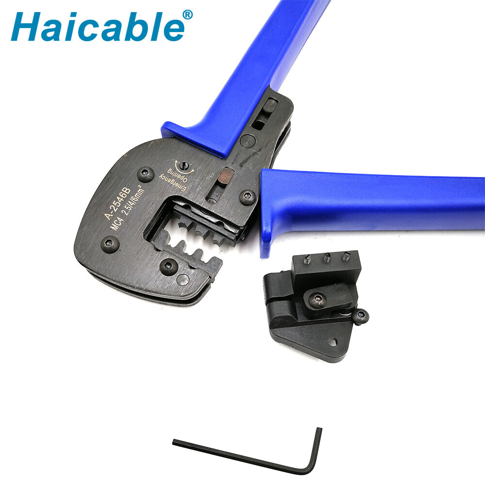 Outil de sertissage MC4 2.5 4 & 6mm² pour panneaux solaires photovoltaïques A2546B