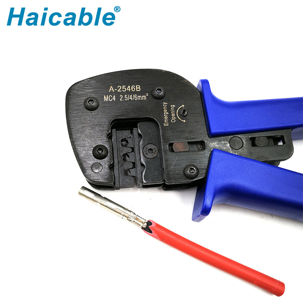 Outil de sertissage MC4 2.5 4 & 6mm² pour panneaux solaires photovoltaïques A2546B
