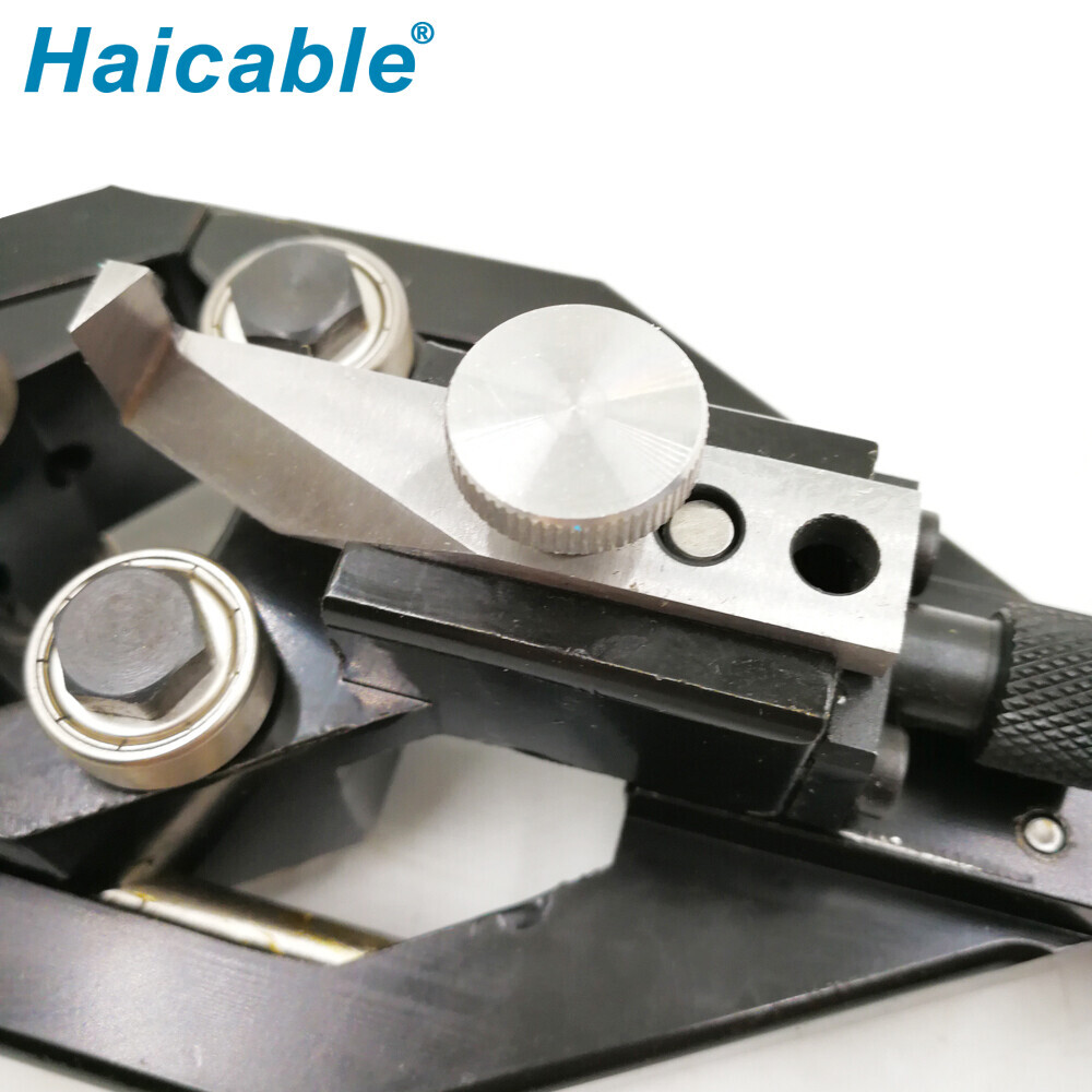 Dénudeuse de fil Max Ø40mm BX-40