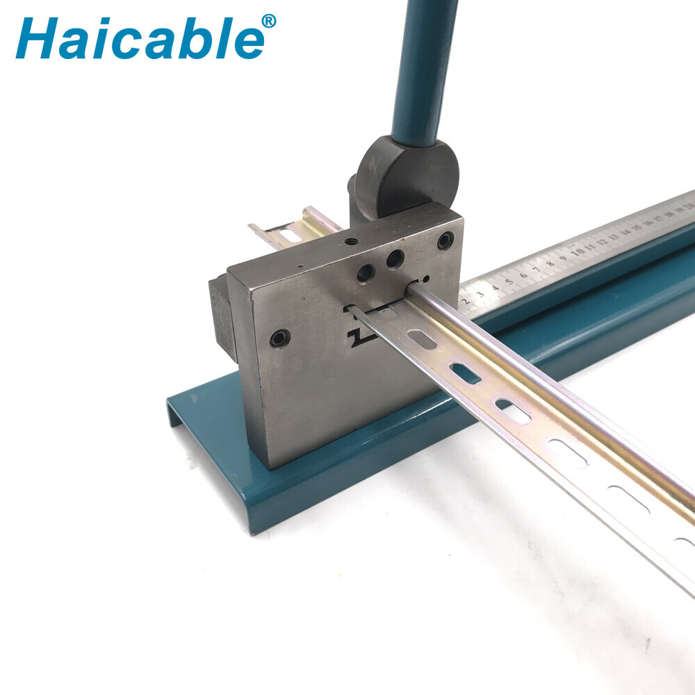 Coupe-rail DIN DC-35SA