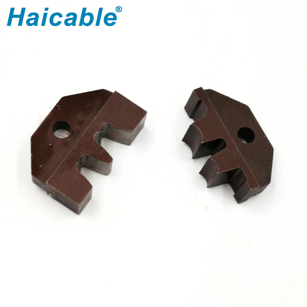 Matrices de bornes à nez ouvert 0510A