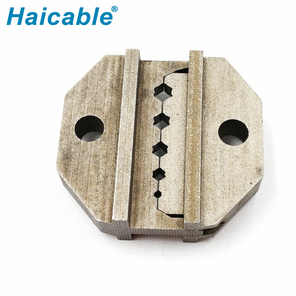 Fils de contact des fiches tournées 156 matrices