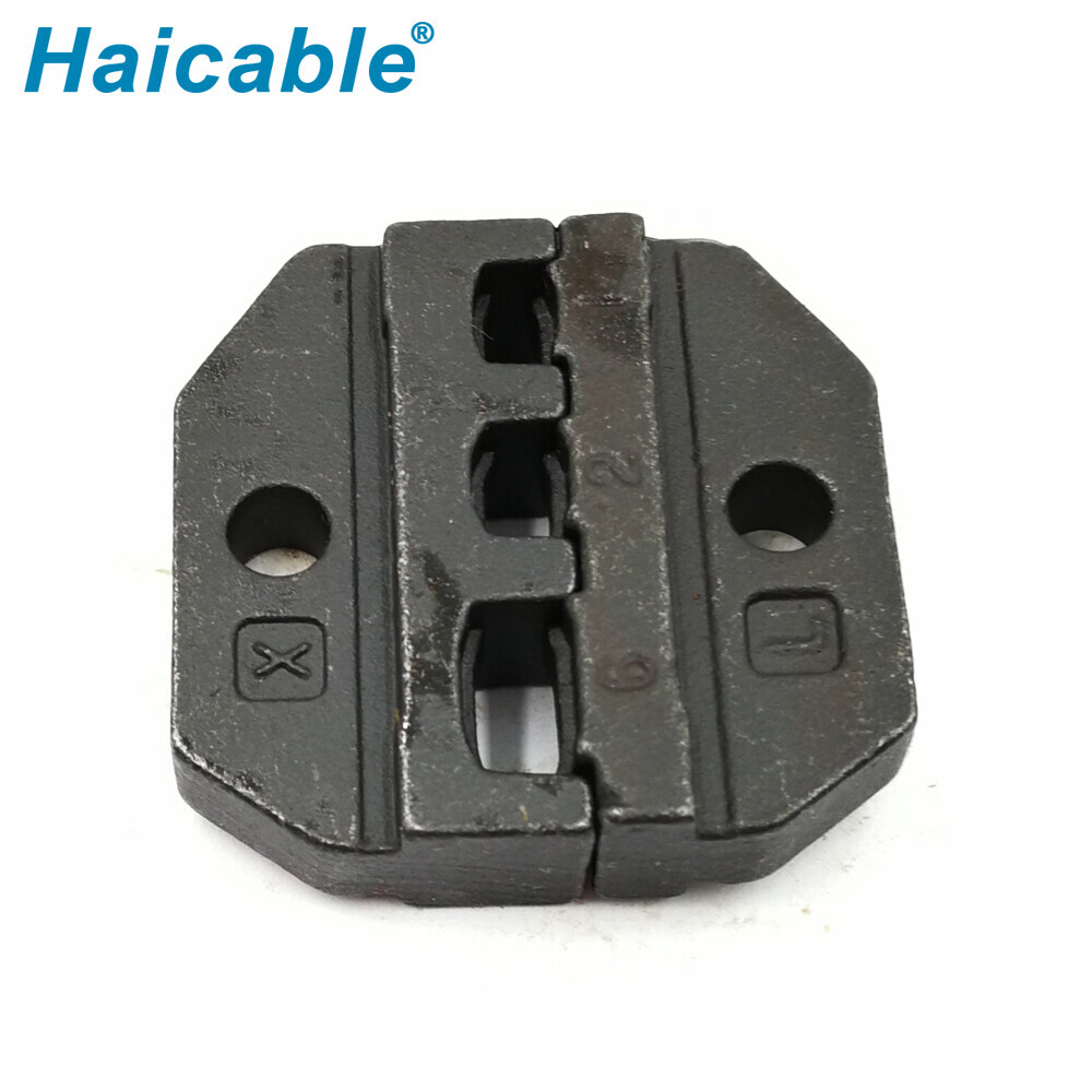 Bornes et connecteurs à extrémité fermée 103Dies