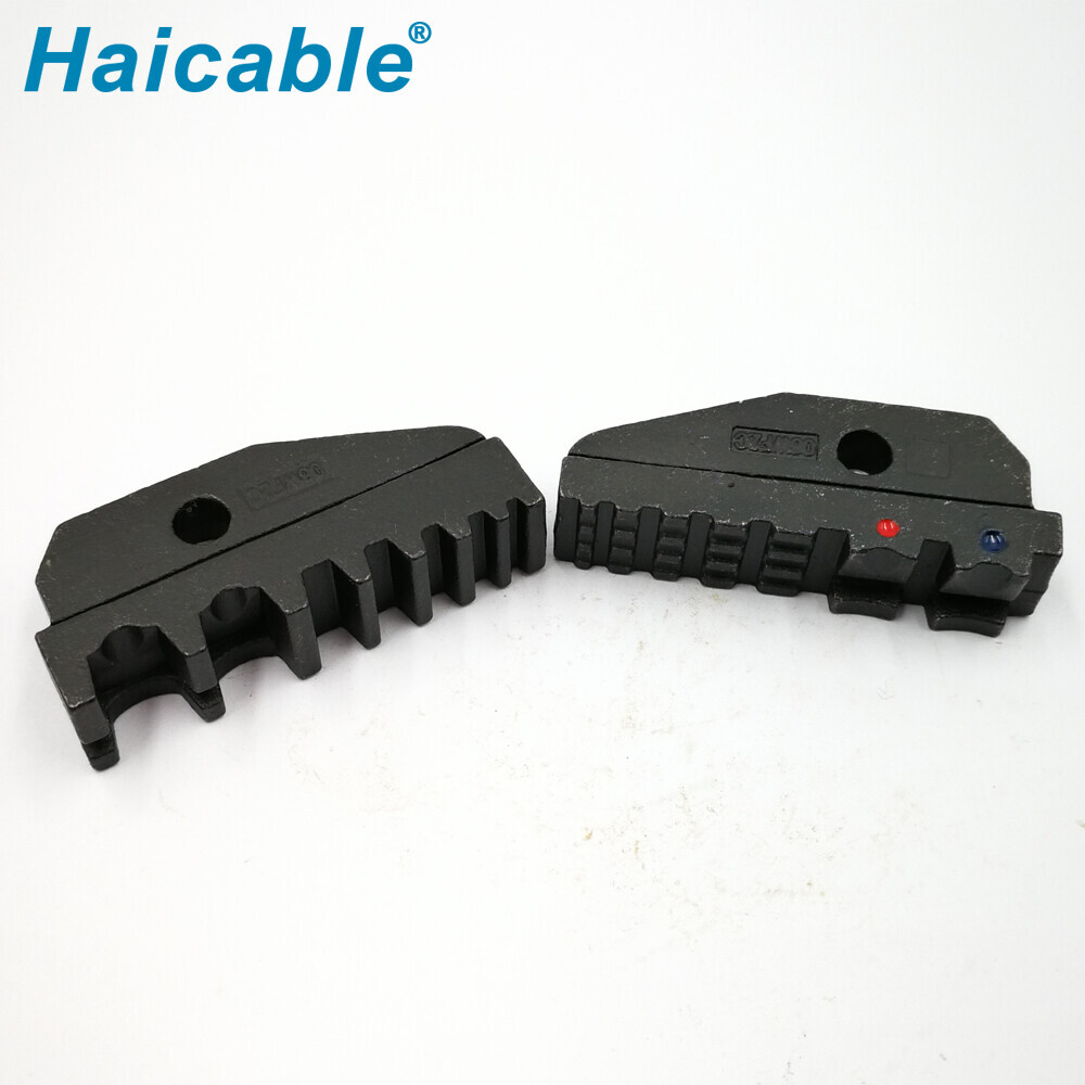 Manchons isolés et embouts de câble 06WF2C