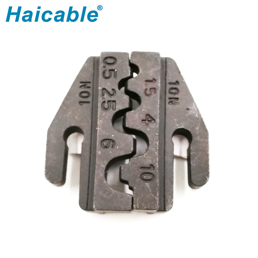 Bornes et connecteurs isolés 10N Dies Bornes et connecteurs isolés 10N Dies