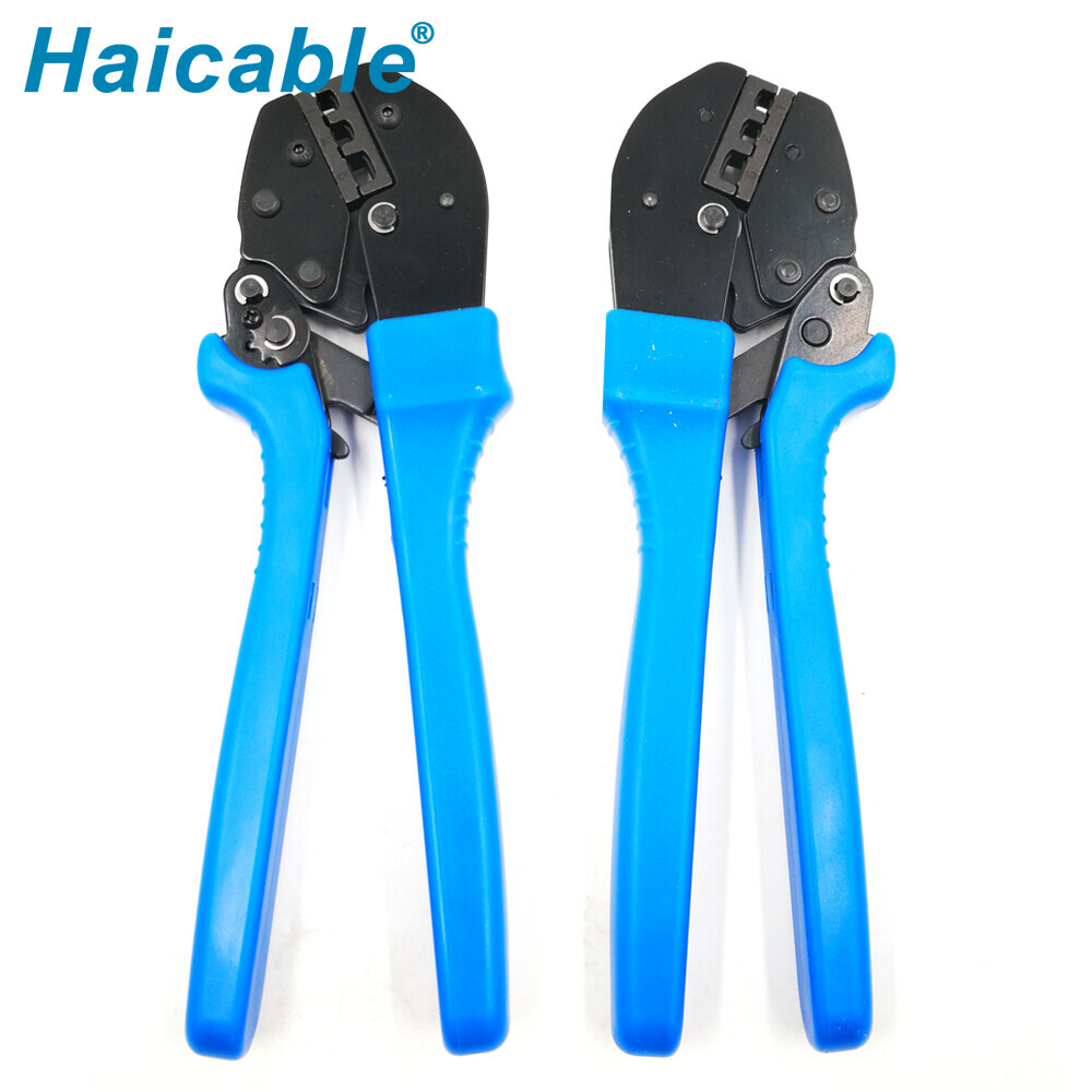 Outils de sertissage pour bornes fermées AP-103