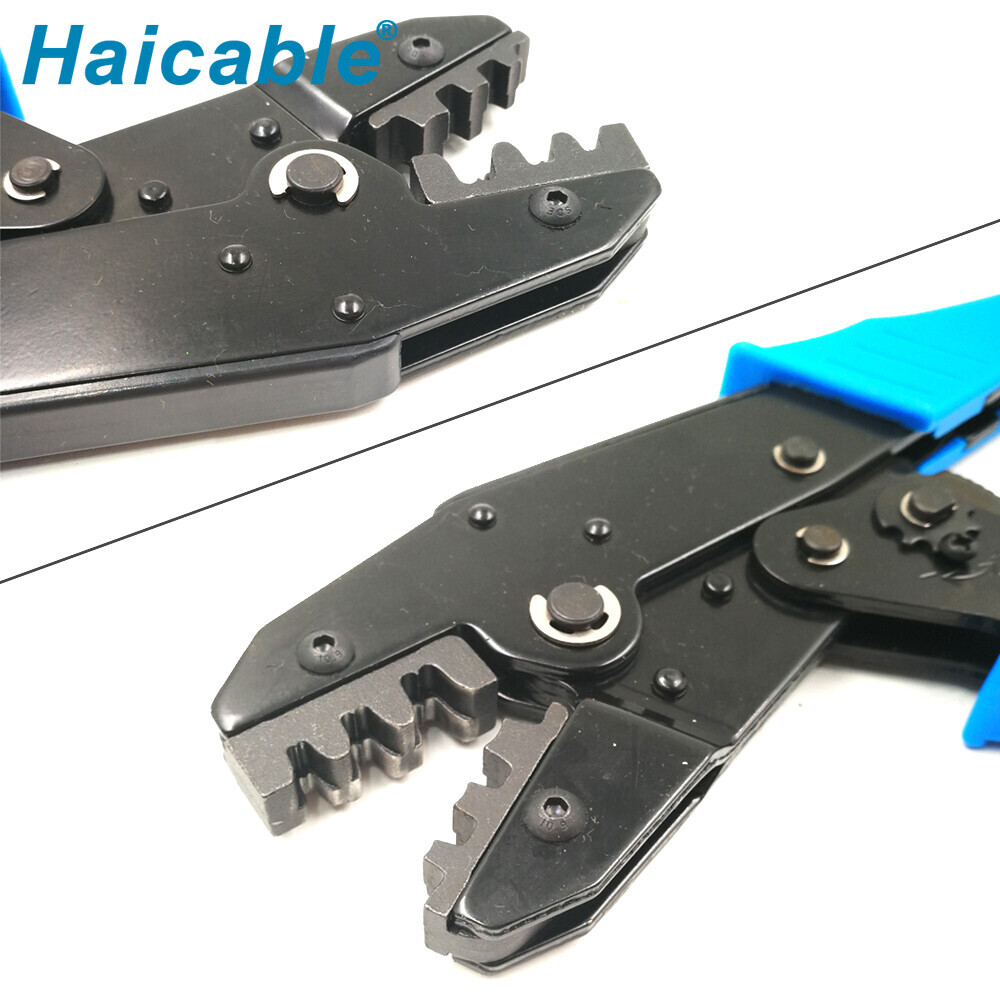 Bornes non isolées et outils de sertissage à languette LX-03B