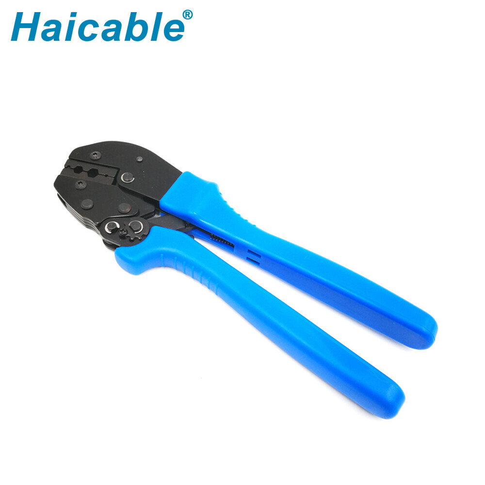 Outils de sertissage pour câble coaxial AP-02H Outils de sertissage pour câble coaxial AP-02H