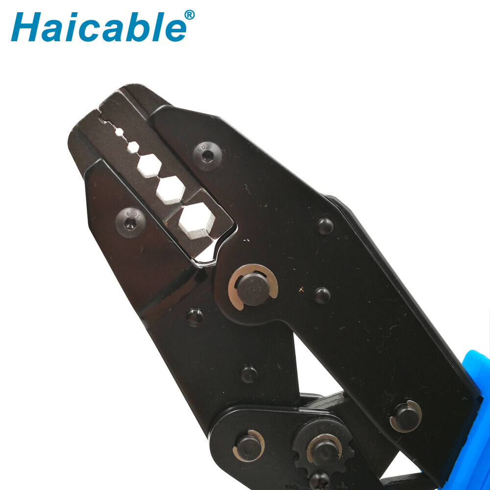 Outils de sertissage pour câble coaxial LX-05H