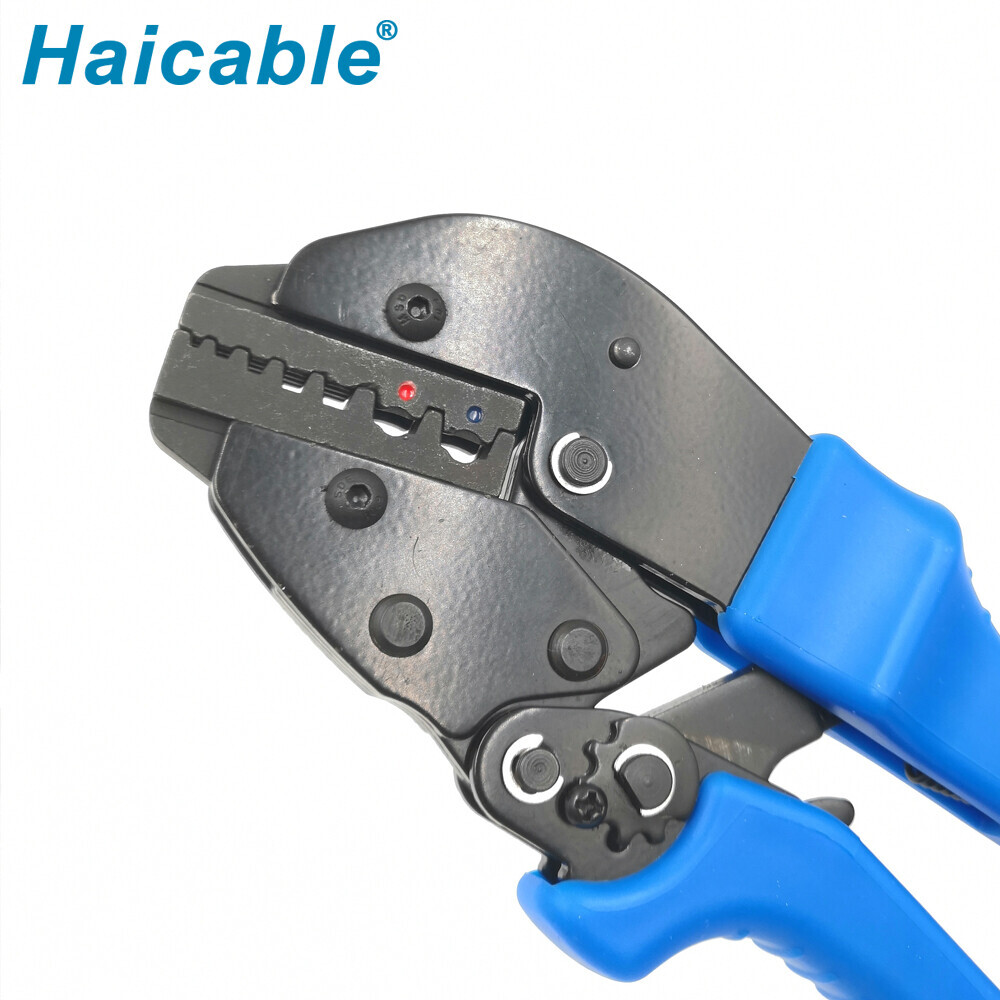 Manchon d'extrémité de cordon et outils de sertissage pour bornes isolées AP-06WF2C