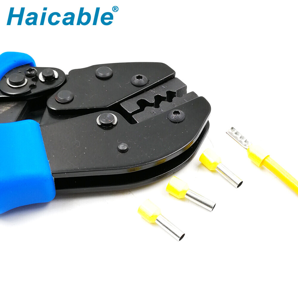 Manchons de terminaison de cordon et outils de sertissage de bornes AP-04WFL