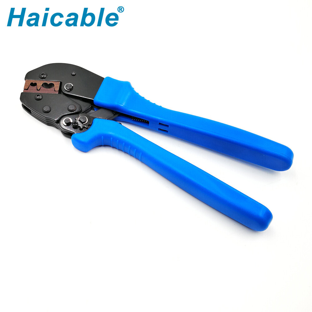 Outils de sertissage pour bornes à nez ouvert AP-1060A Outils de sertissage pour bornes à nez ouvert AP-1060A