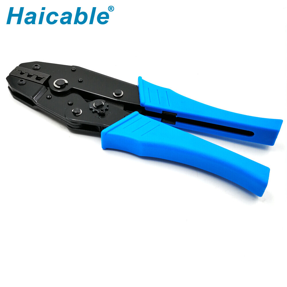 Outil de sertissage pour manchons de câble et embouts de fil LX-16WF Outil de sertissage pour manchons de câble et embouts de fil LX-16WF