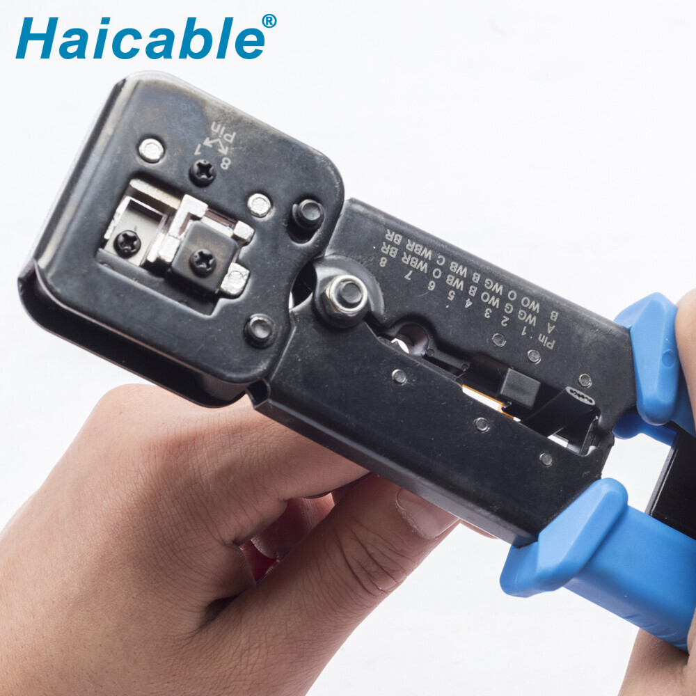 Pince à sertir pour connecteurs RJ45/RJ12 standard et traversants HT-268R