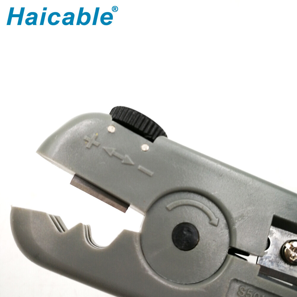 Dénudeuse et coupe-câble coaxial multifonction UTP/STP HT-S501B