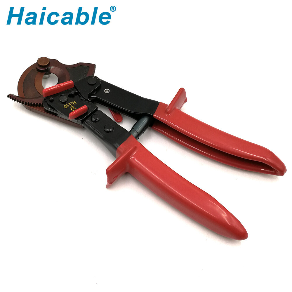 Coupe-câble pour câbles Cu/Al D240 d'un diamètre maximal de 30 mm Coupe-câble pour câbles Cu/Al D240 d'un diamètre maximal de 30 mm