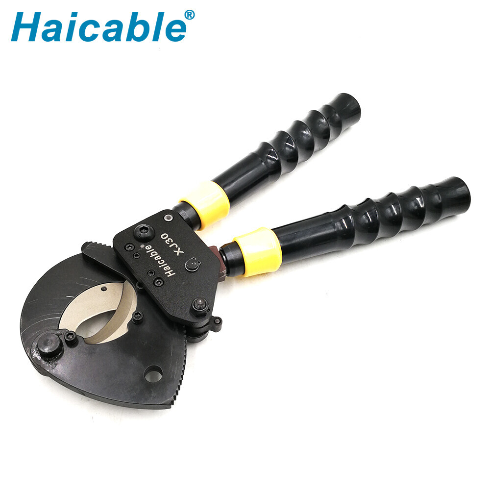 Coupe-fil pour câbles en acier torsadé max 100 mm² J30