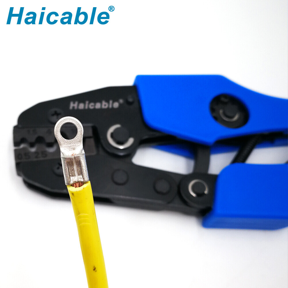 Outils de sertissage pour bornes non isolées AN-10N