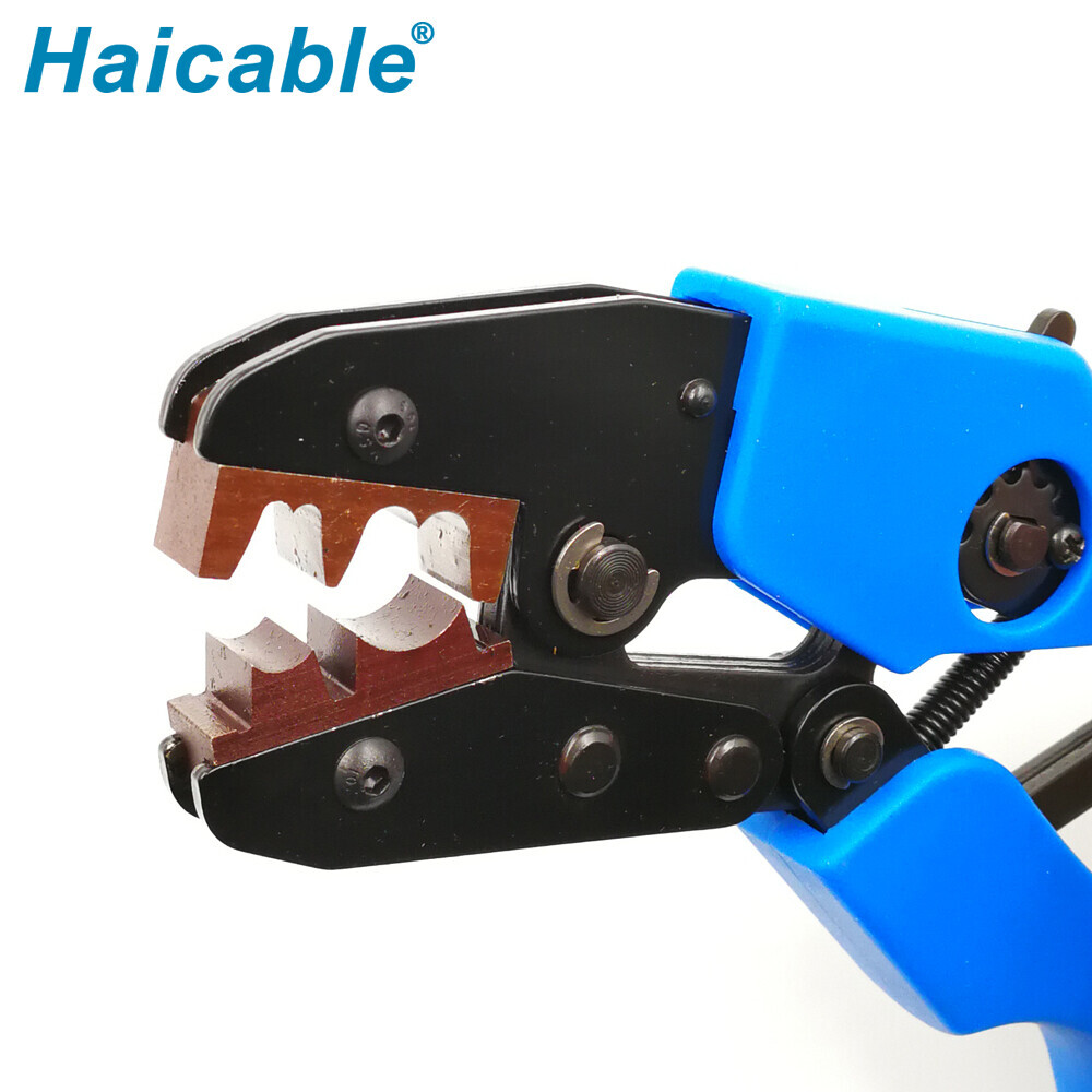 Outils de sertissage pour bornes à nez ouvert AN-1060A