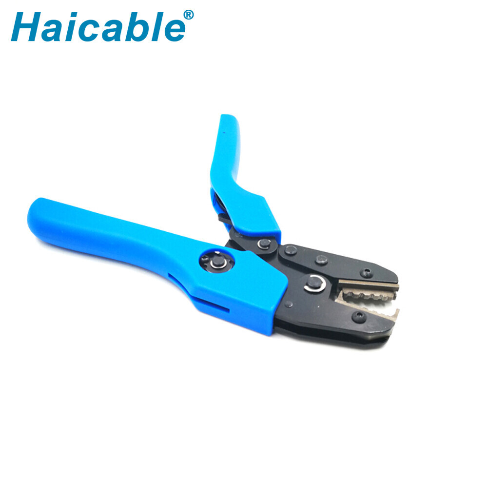 Airlines des fiches de contact tournées Outils de sertissage AN-156