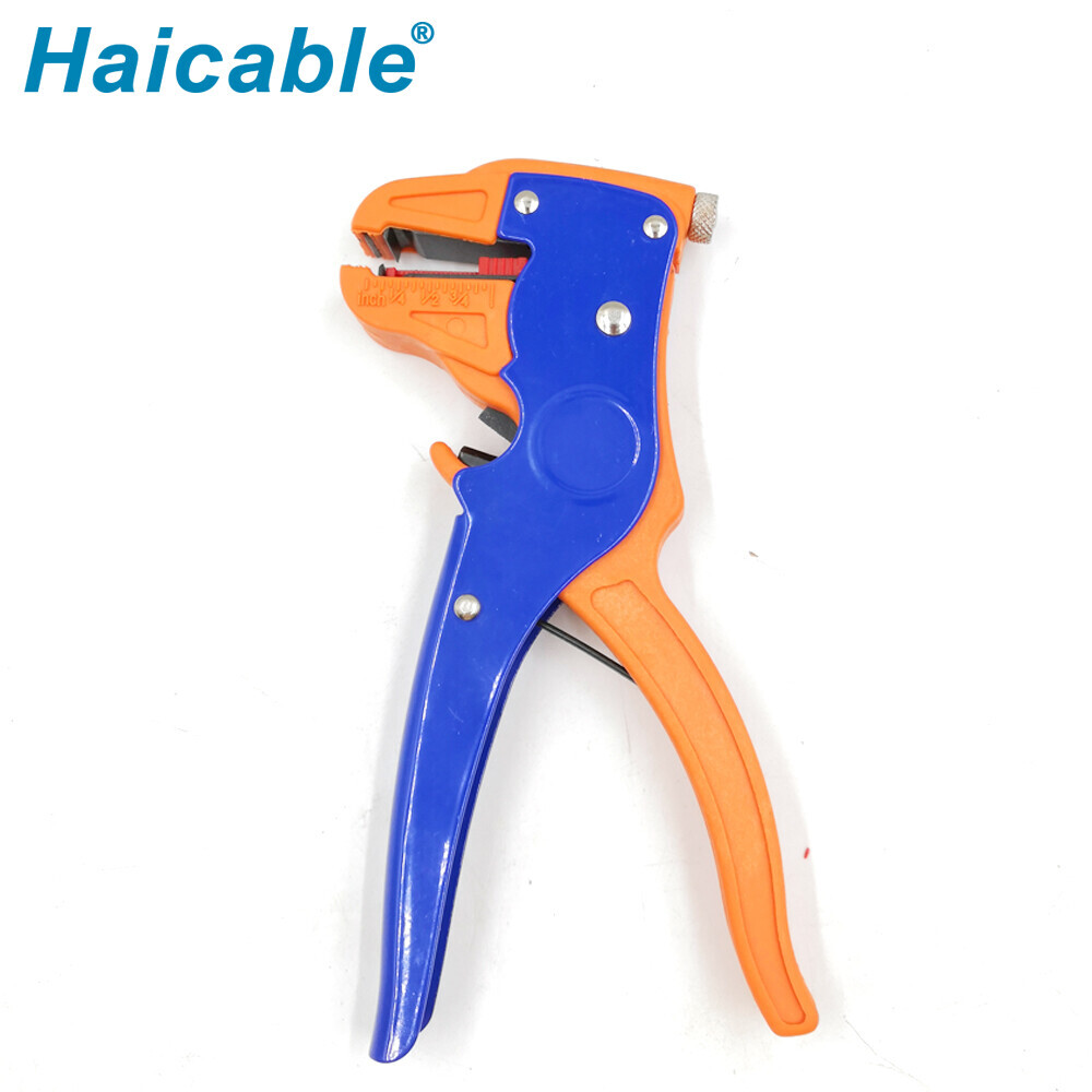 Dénudage de fil jusqu'à 6 mm² LX-700D