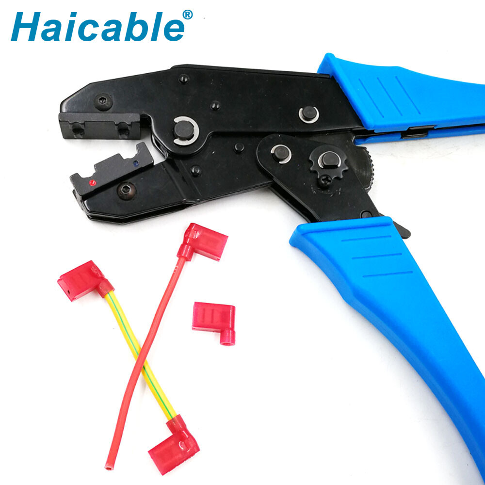 Outils de sertissage pour bornes à drapeau isolées à 90° LX-07FL