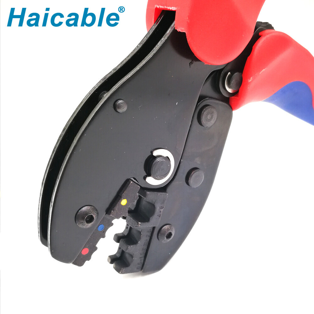 Outil de sertissage pour cosses isolées LY-30J