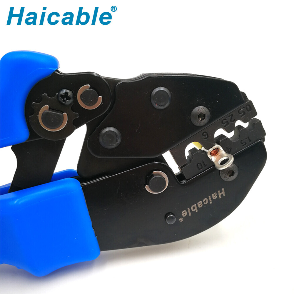 Outils de sertissage pour bornes non isolées AP-10N