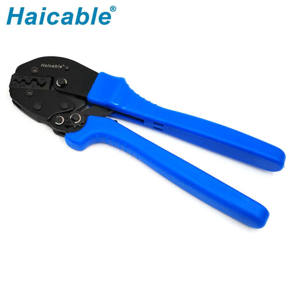 Outils de sertissage pour bornes non isolées AP-10N Outils de sertissage pour bornes non isolées AP-10N