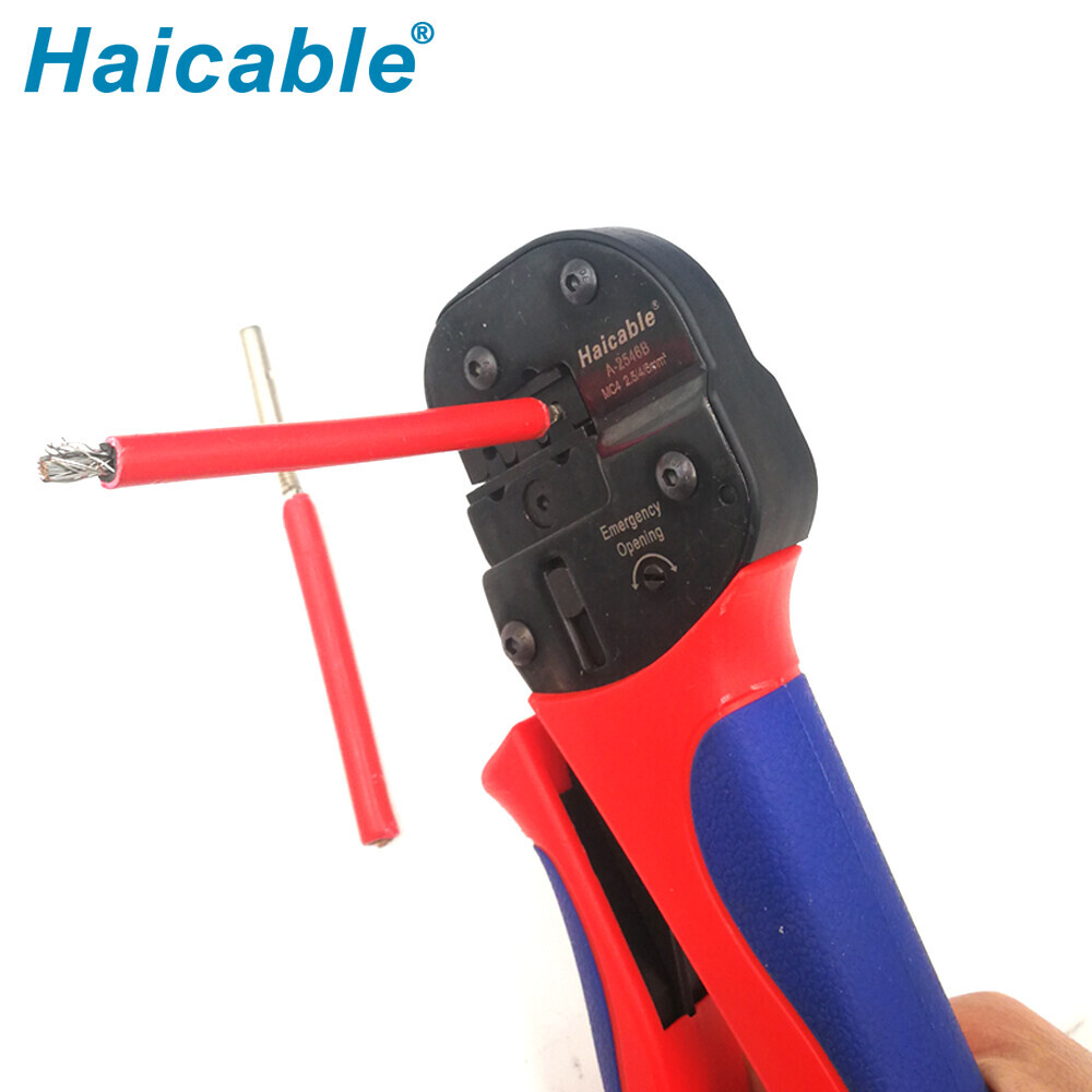 Ensembles d'outils de sertissage solaire A2546B-BOX