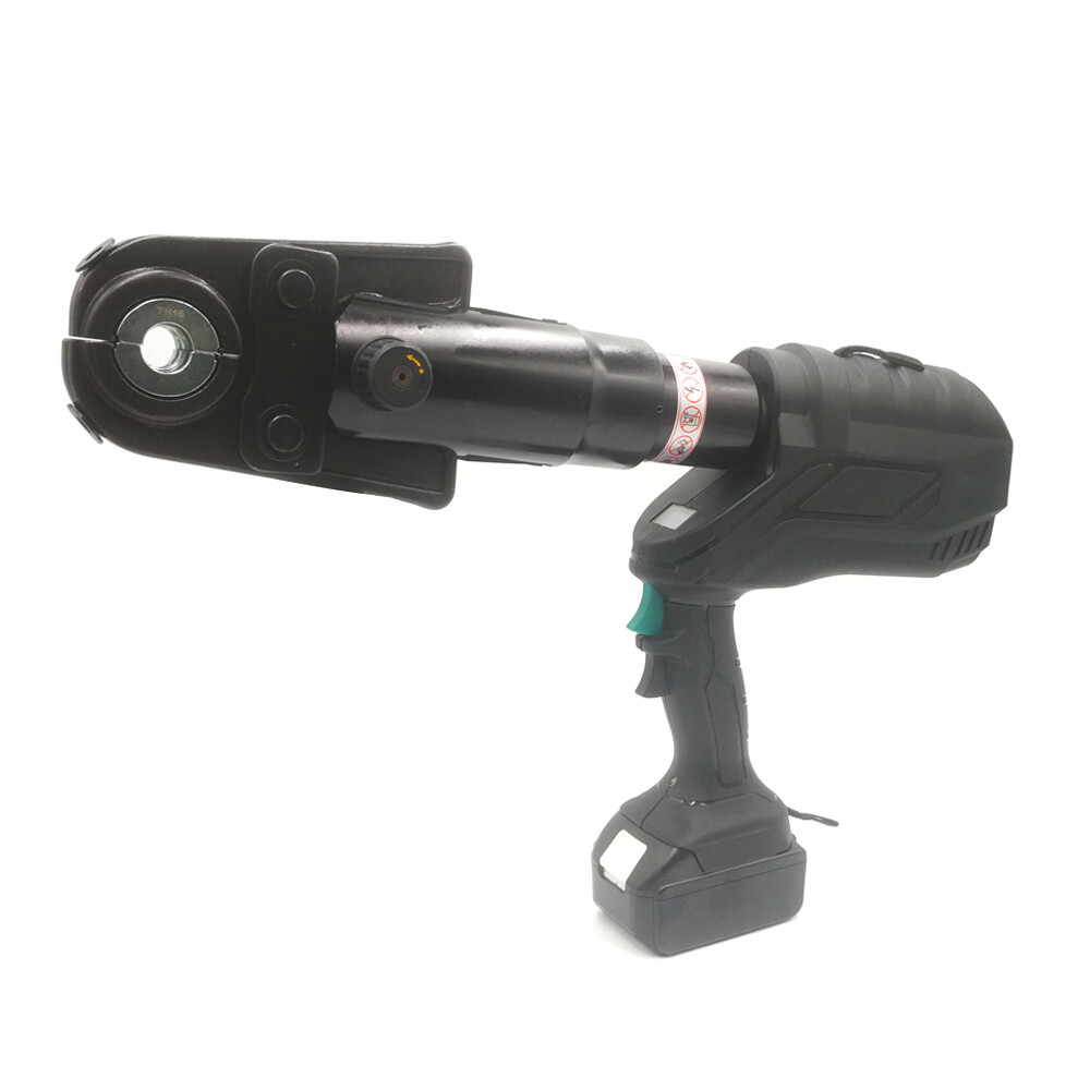 Outils de pressage pour conduits électriques