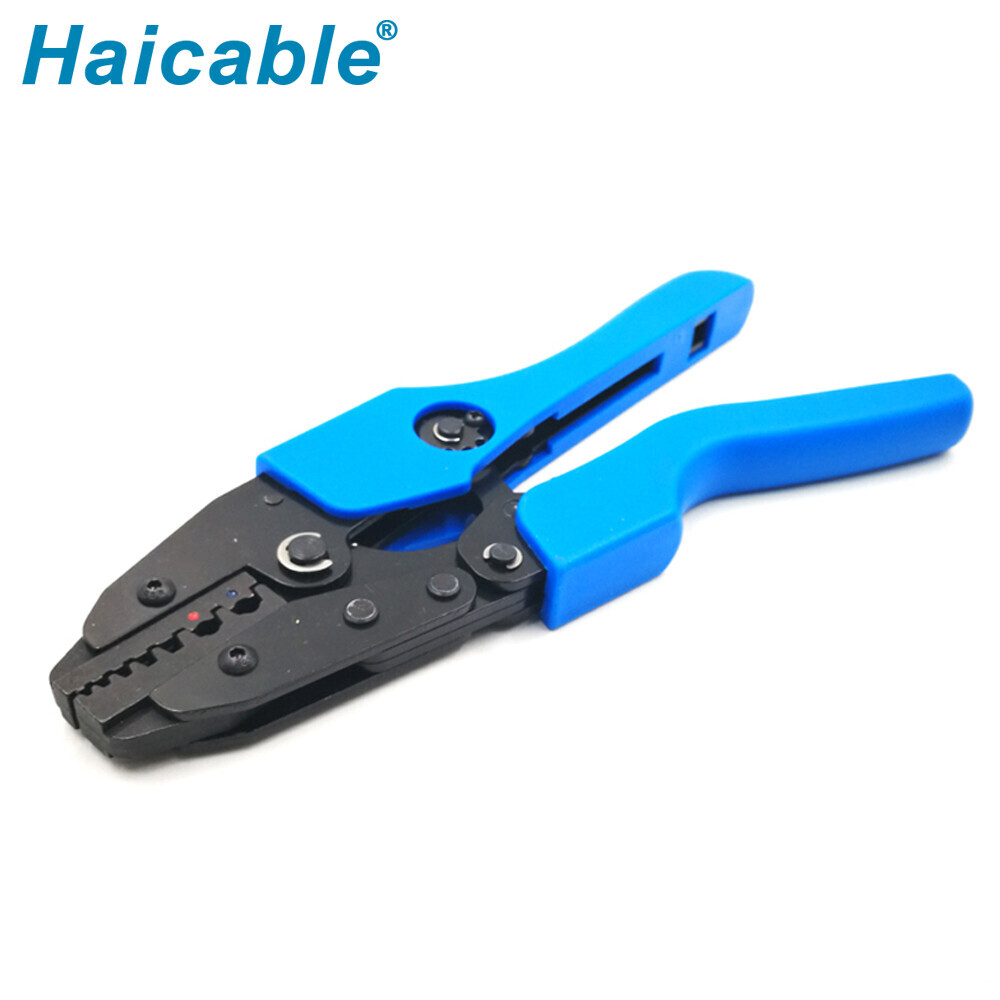 Manchon d'extrémité de cordon et outils de sertissage pour bornes isolées AN-06WF2C